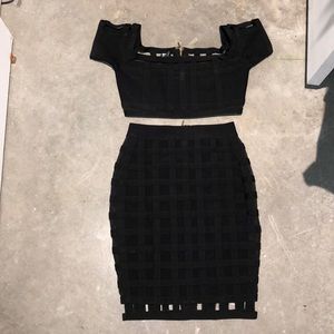 bebe bodycon off the shoulder cutout crop top